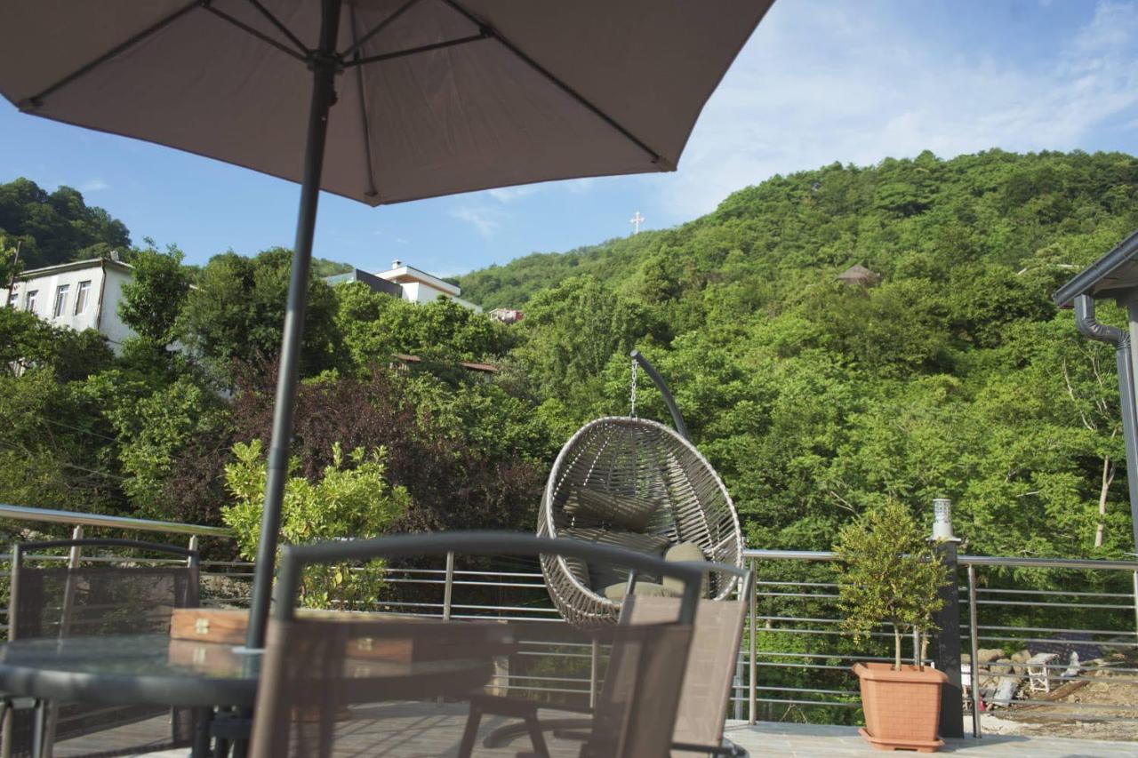Nira Hotel Gonio Exterior photo